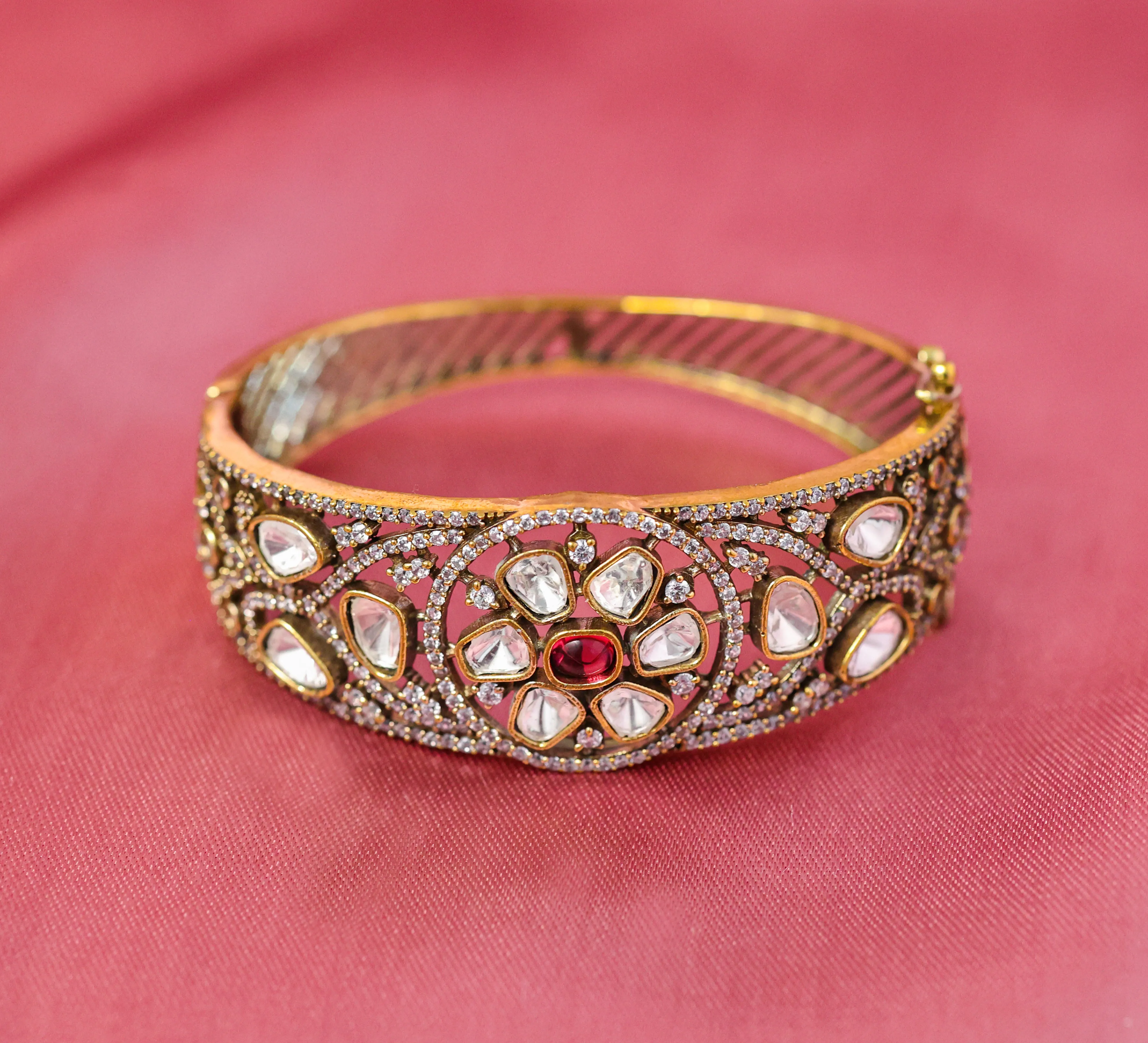 Victorian Style Kundan and Polki Bracelet for Women