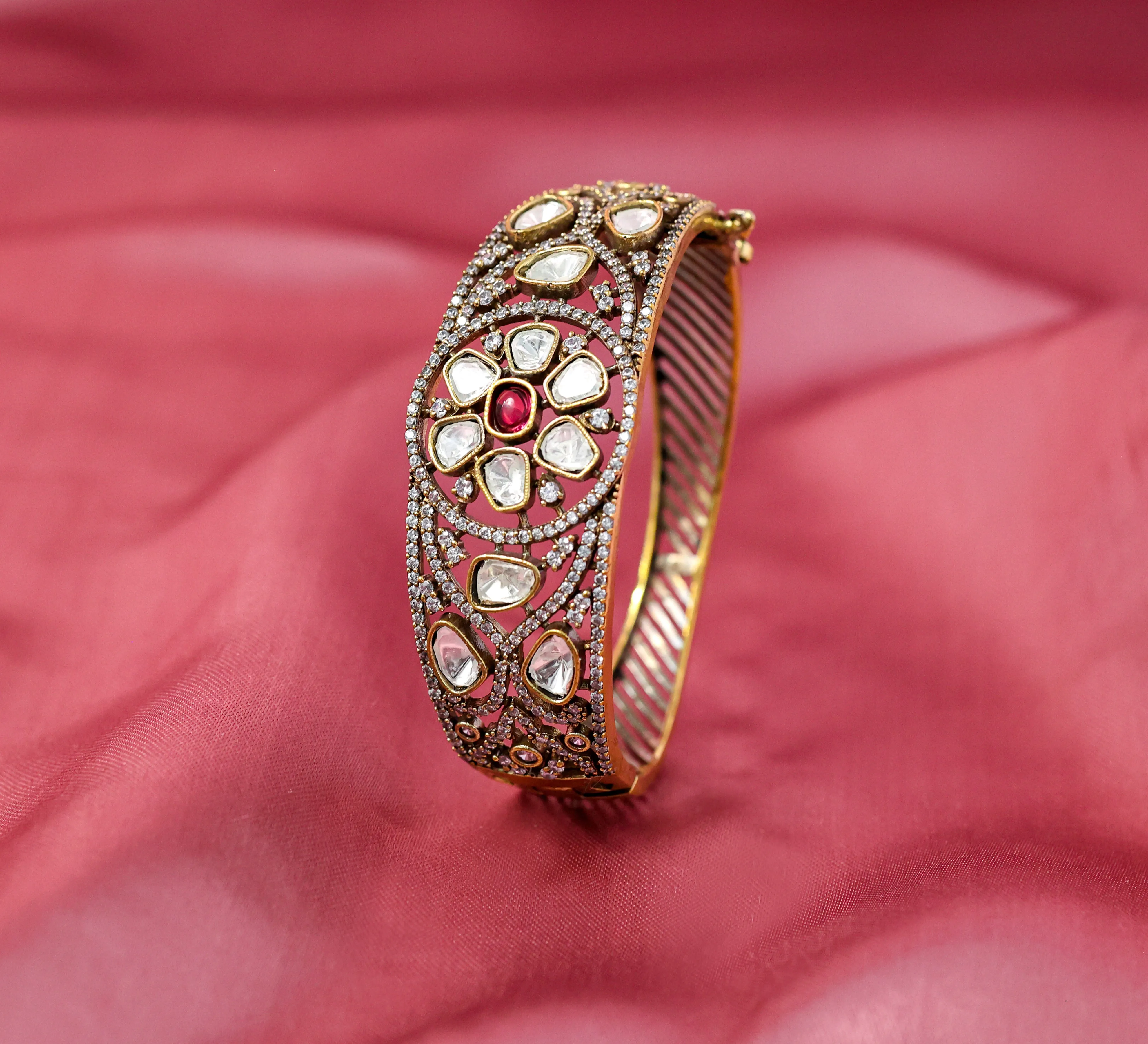 Victorian Style Kundan and Polki Bracelet for Women